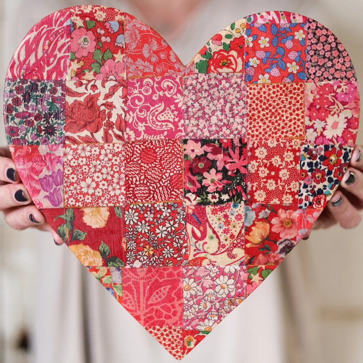 Fabric-Faced Pallet Hearts - Image 4